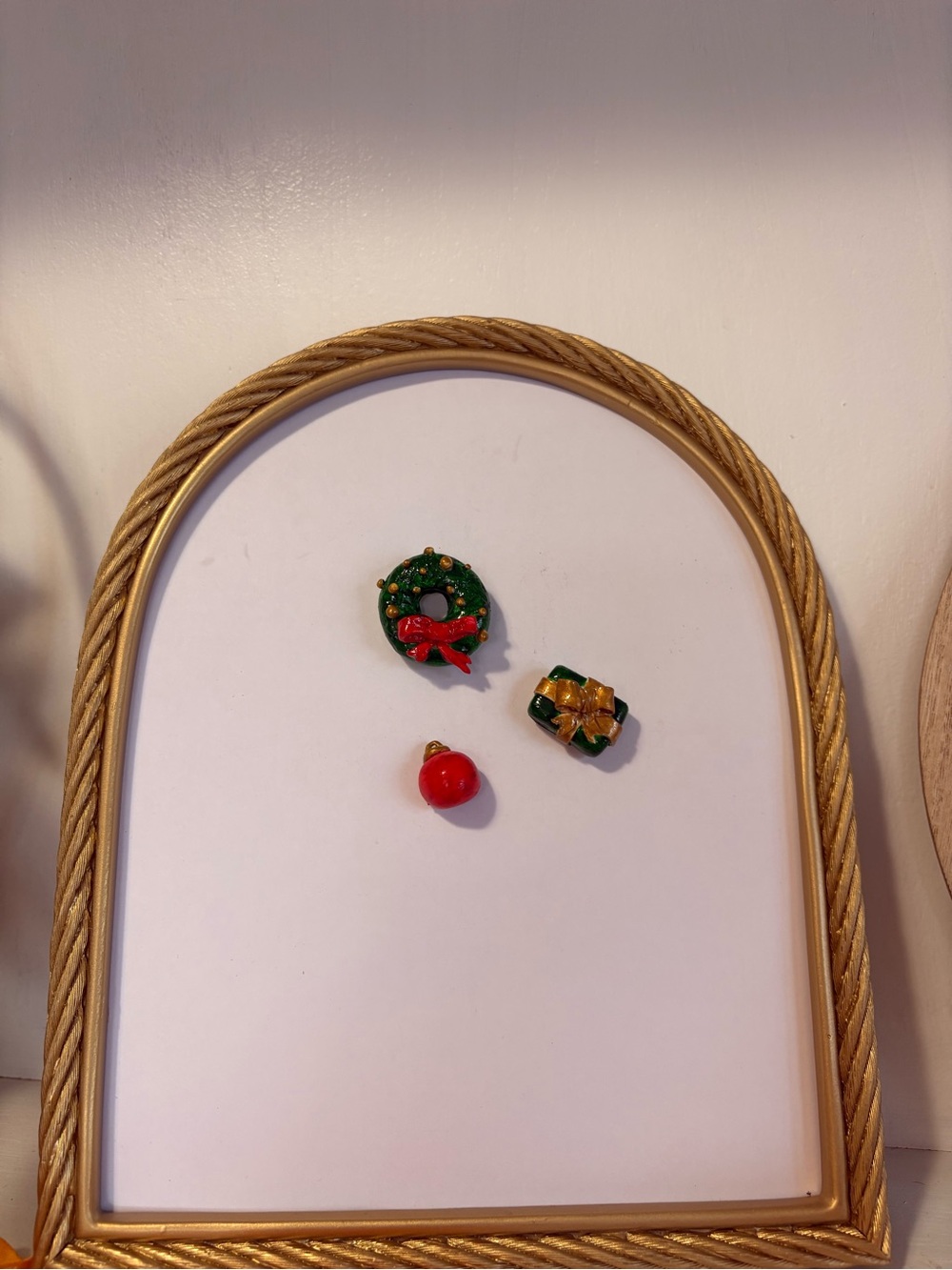 Hand crafted magnets - Christmas